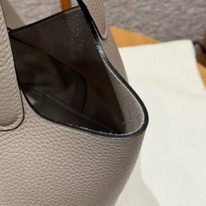 Hermes Picotin Lock 22 CM Bag Handmade In Taurillon Clemence Leather Silver Hardware 81 Gris Tourtlle - Image 6