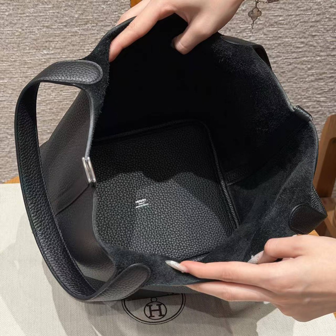 Hermes Picotin Lock 22 CM Bag Handmade In Taurillon Clemence Leather Silver Hardware 89 Noir - Image 11