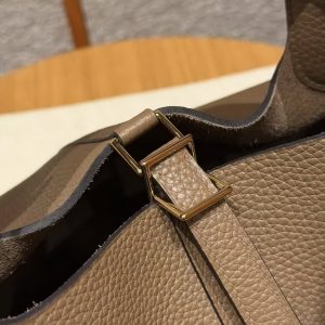 Hermes Picotin Lock 22 CM Bag Handmade In Taurillon Clemence Leather Gold Hardware D0 Beige de Weimar - Image 9