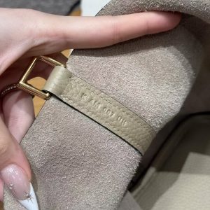 Hermes Picotin Lock 22 CM Bag Handmade In Taurillon Clemence Leather Gold Hardware S2 Trench - Image 10