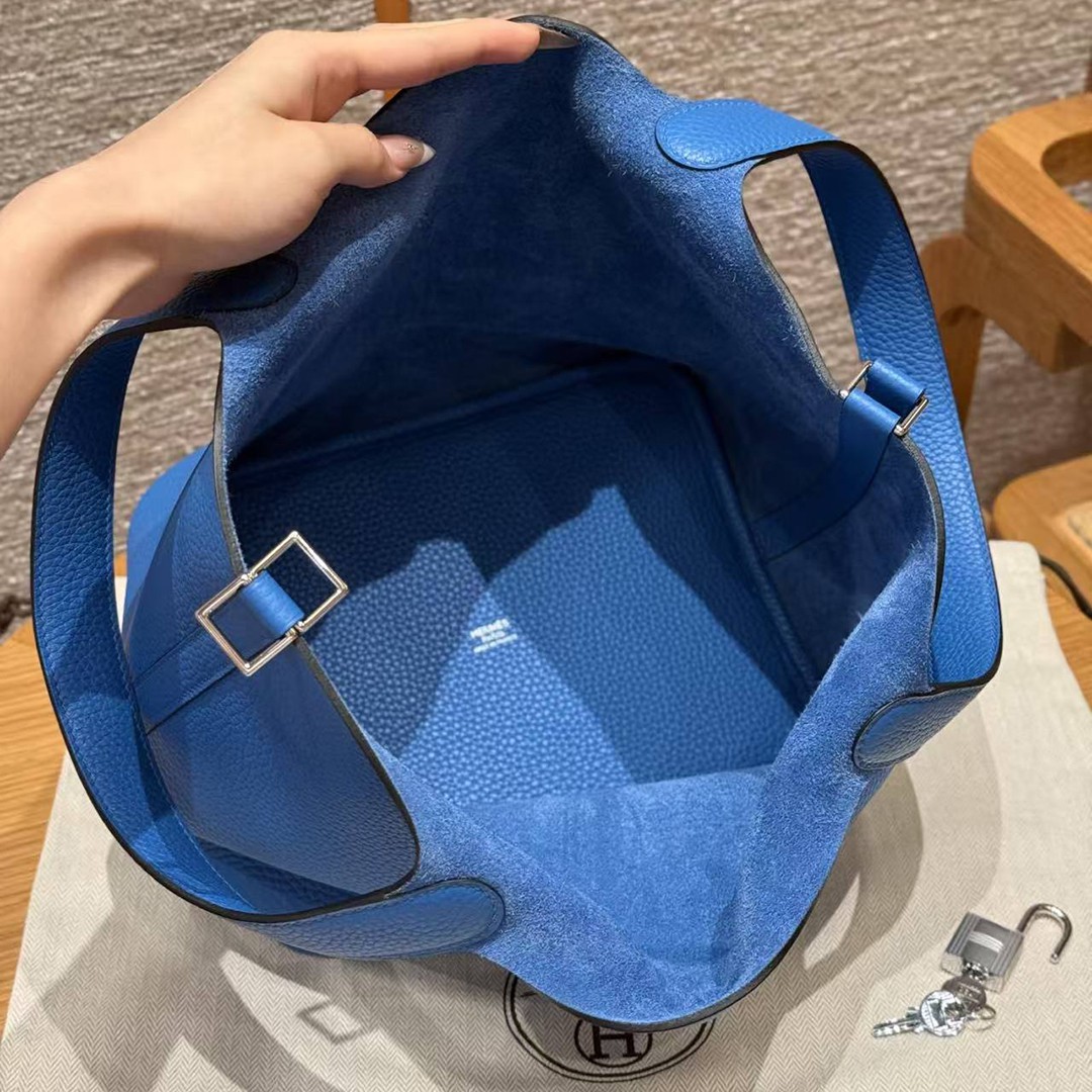 Hermes Picotin Lock 22 CM Bag Handmade In Taurillon Clemence Leather Silver Hardware T7 Blue Hydra - Image 14