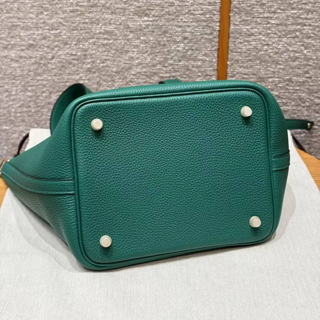 Hermes Picotin Lock 22 CM Bag Handmade In Taurillon Clemence Leather Gold Hardware U4 Vert Vertigo - Image 12