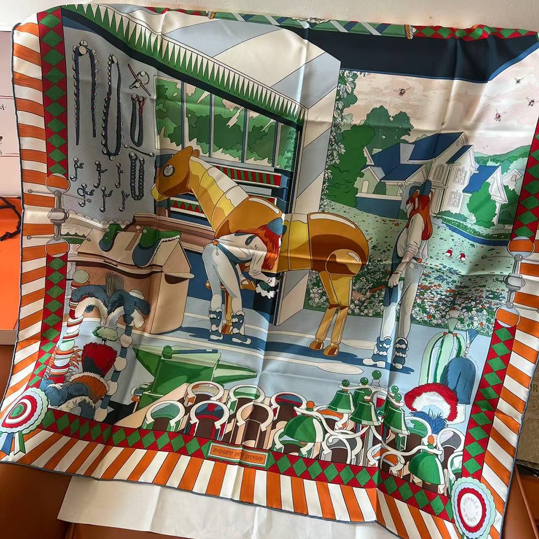 Hermes Pony Pit Stop Double Face Scarf 90 100% Silk H904207S 05 - Image 8
