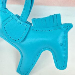 Hermes Rodeo PM Charm Horse Charm Milo Lambskin Bleu Aztèque - Bleu Aztèque - Bleu Aztèque H064929CADU - Image 4