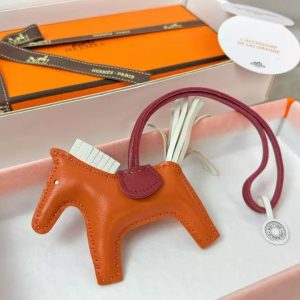 Hermes Rodeo PM Charm Milo Lambskin Orange Poppy Craie Rubis H064929CADY - Image 6