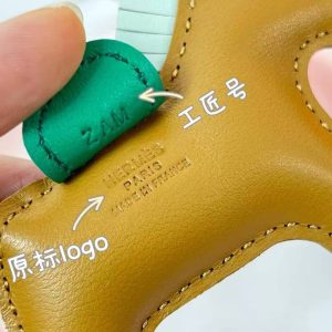 Hermes Rodeo PM Charm Milo Lambskin Sésame Vert Fizz Menthe H064929CAEB - Image 3