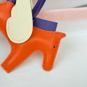 Hermes Rodeo Pegase PM Charm Milo Lambskin and Swift Calfskin Feu Purple Nata H083010CAEK - Image 5