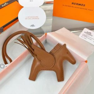 Hermes Rodeo Pegase PM Charm Milo Lambskin and Swift Calfskin Gold H083010CABI - Image 5