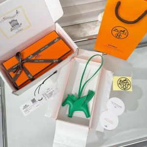 Alternative view of Hermes Rodeo Pegase PM Charm Milo Lambskin and Swift Calfskin Vert Comics H083010CABG