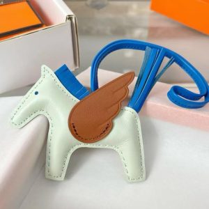 Hermes Rodeo Pegase PM Charm Milo Lambskin and Swift Calfskin Vert Fizz Bleu Zanzibar Gold H083010CACF - Image 5