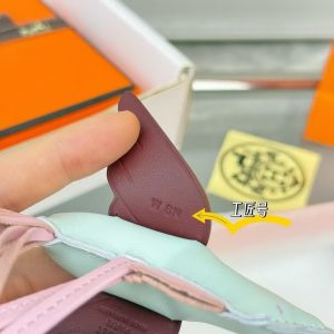 Hermes Rodeo Pegase PM Charm Milo Lambskin and Swift Calfskin Vert Peppermint Rose Sakura Rouge H H083010CAEP - Image 6