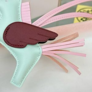 Hermes Rodeo Pegase PM Charm Milo Lambskin and Swift Calfskin Vert Peppermint Rose Sakura Rouge H H083010CAEP - Image 4