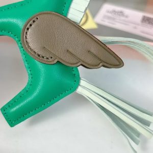 Hermes Rodeo Pegase PM Charm Milo Lambskin and Swift Calfskin Vert d'Eau Vert Fizz Étoupe H083010CACJ - Image 3