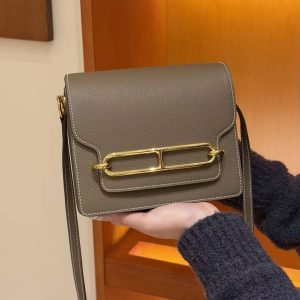 Hermes Roulis Mini 18 Bag Handmade In Evercolor Calfskin Leather Gold Hardware 18 Etoupe - Image 3