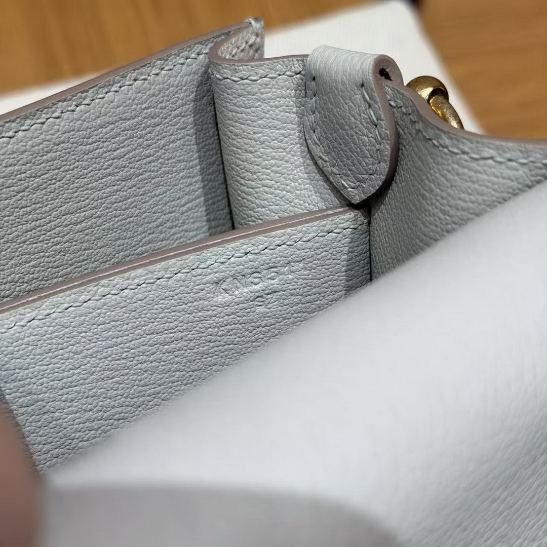 Hermes Roulis Mini 18 Bag Handmade In Evercolor Calfskin Leather Gold Hardware 8L Beton - Image 9