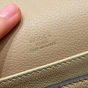 Hermes Roulis Mini 18 Bag Handmade In Evercolor Calfskin Leather Gold Hardware s2 Trench - Image 13