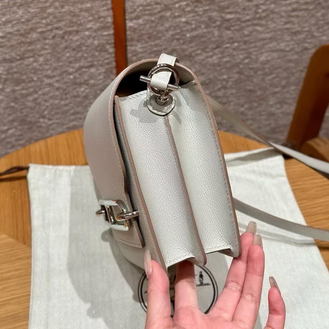 Hermes Roulis Mini 18 Bag Handmade In Evercolor Calfskin Leather Silver Hardware 8L Beton - Image 21