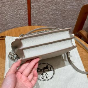 Hermes Roulis Mini 18 Bag Handmade In Evercolor Calfskin Leather Silver Hardware 8L Beton - Image 20