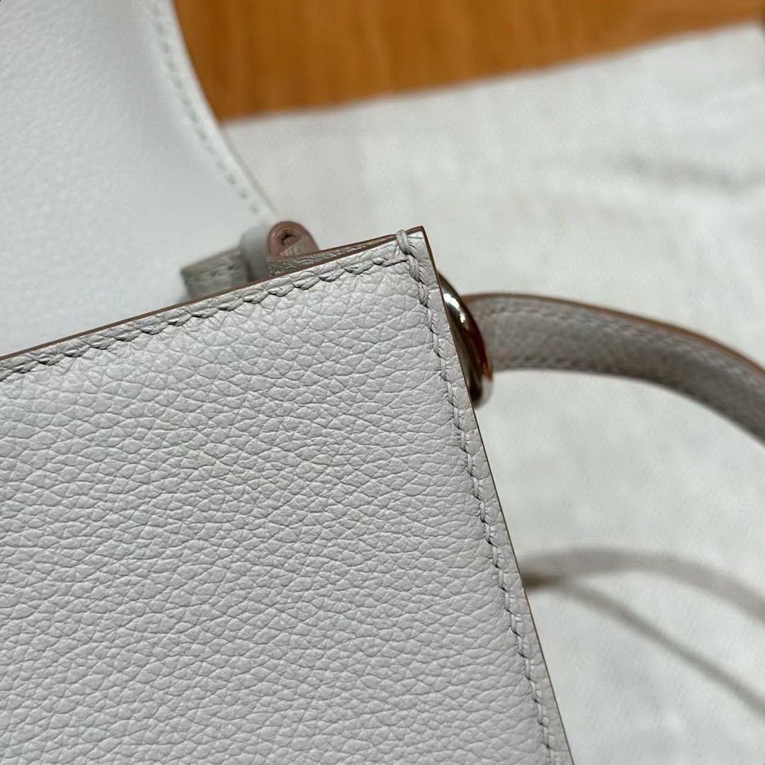 Hermes Roulis Mini 18 Bag Handmade In Evercolor Calfskin Leather Silver Hardware 8L Beton - Image 8