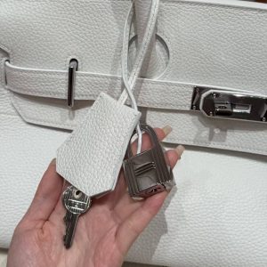Hermes JPG Shoulder Birkin 42 Bag Sojourn Handmade In Clemence Calfskin Leather Silver Hardware 01 Blanc - Image 11