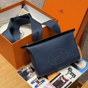 Hermes Videpoches Bag Handmade In Togo Calfskin Leather Silver Hardware 7U Blue Navy - Image 10