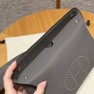 Hermes Videpoches Bag Handmade In Togo Calfskin Leather Silver Hardware 8F Etain - Image 11
