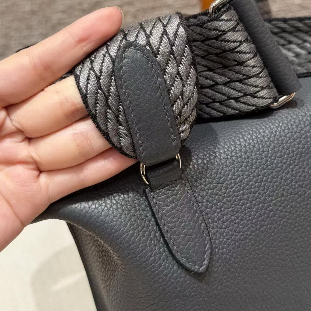 Hermes Videpoches Bag Handmade In Togo Calfskin Leather Silver Hardware H0 Girs Misty H087987CKH0 - Image 8