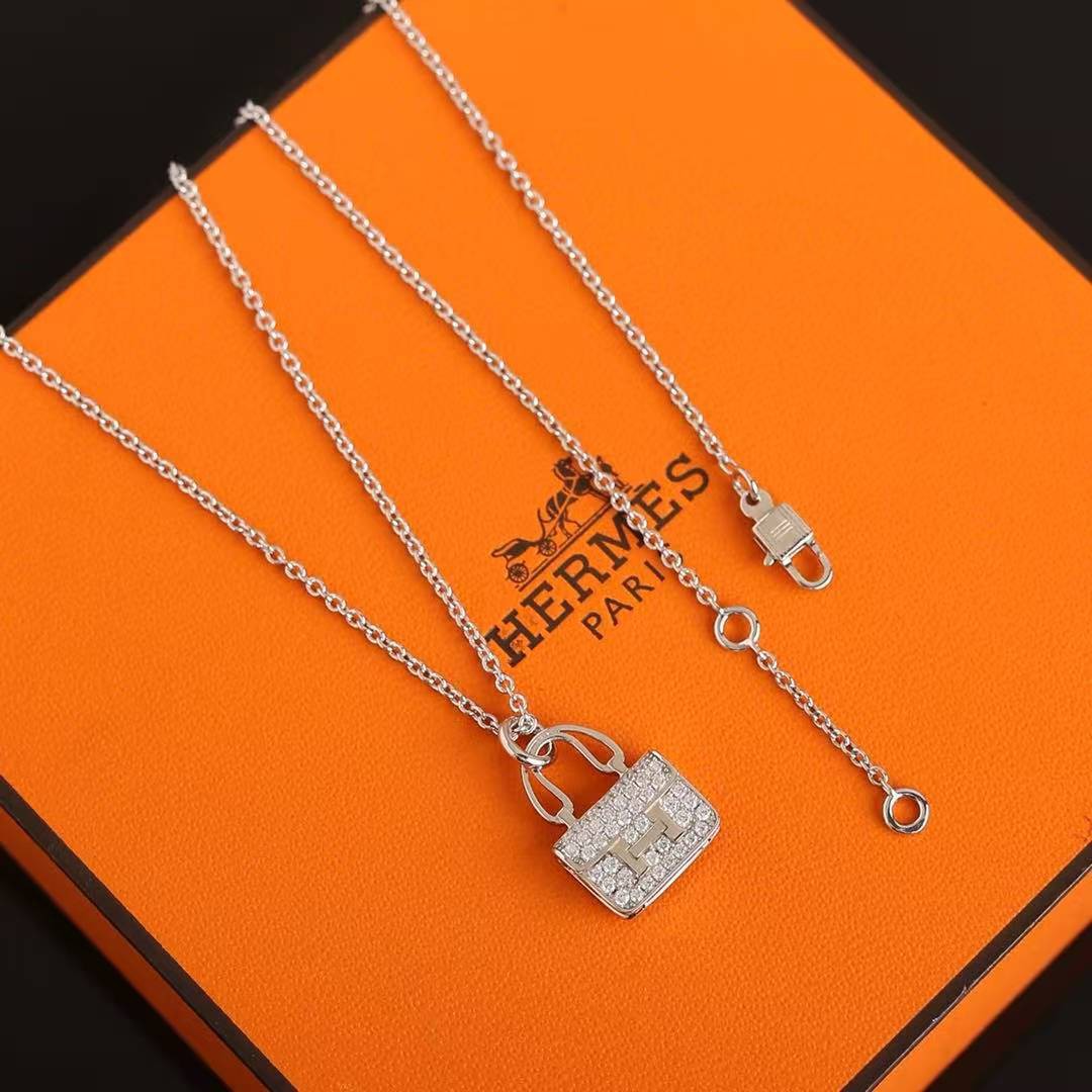 Hermes Amulettes Constance Pendant Necklace White Gold With Diamonds H121316B 00 - Image 7