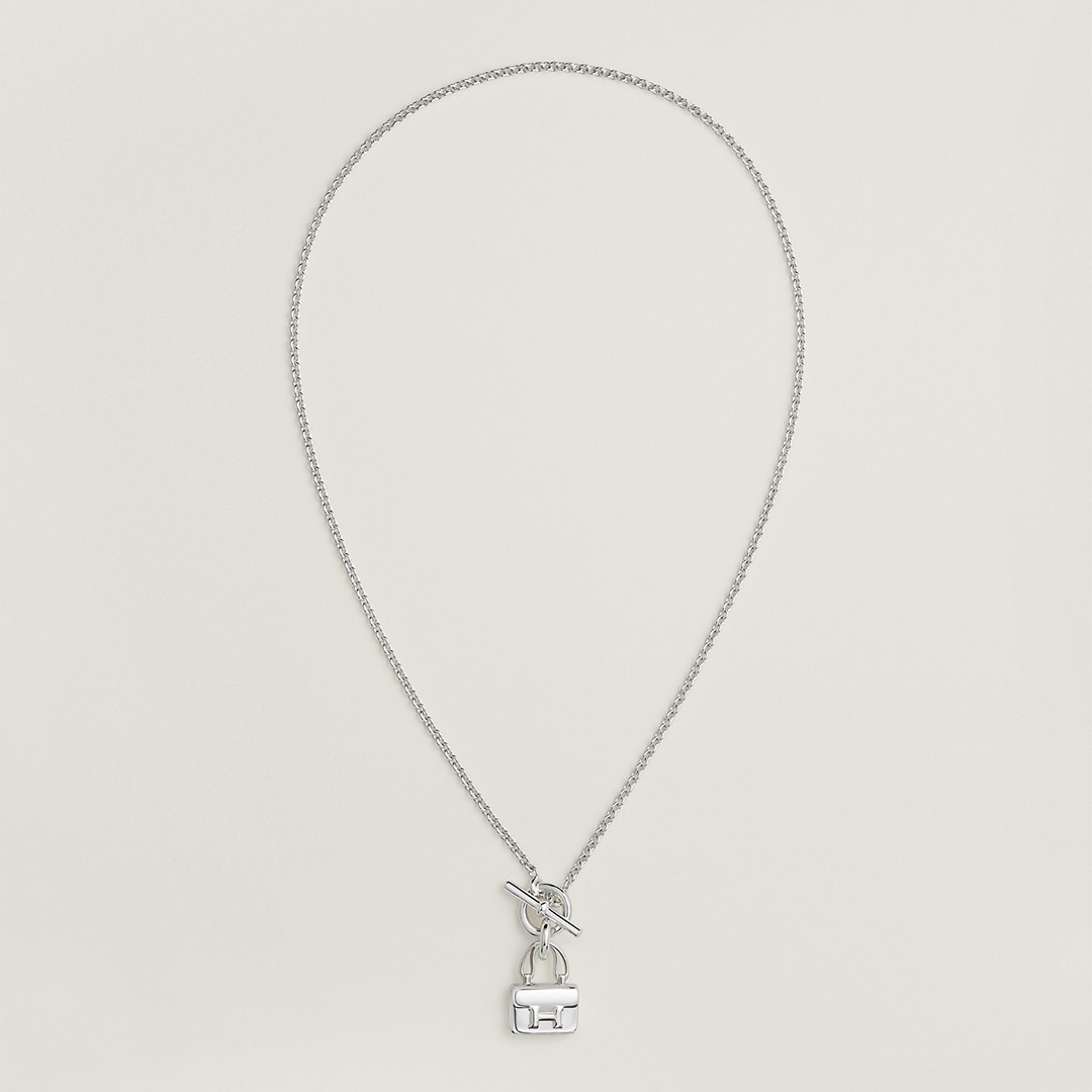 Hermes Amulettes Constance Pendant Necklace in Sterling Silver H121324B 00