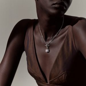 Hermes Amulettes Constance Pendant Necklace in Sterling Silver H121324B 00 - Image 7
