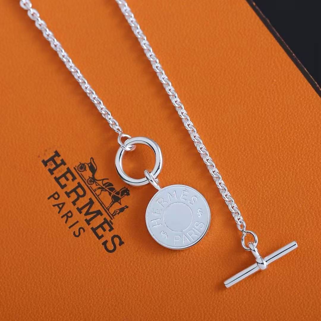 Hermes Amulettes Hermès Ex-Libris Pendant Necklace in Sterling Silver H104143B 00 - Image 6