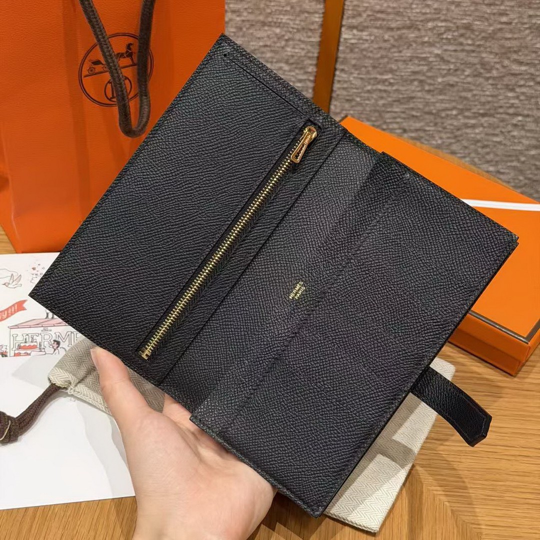Hermes Bearn Wallet With Gusset Handmade In Epsom Calfskin Leather Matte Alligator Crocodile Gold Hardware 89 Noir - Image 12