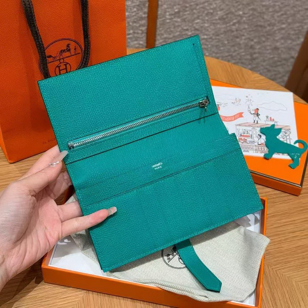 Hermes Bearn Wallet With Gusset Handmade In Epsom Calfskin Leather Matte Alligator Silver Hardware O6 Vert Jade - Image 5
