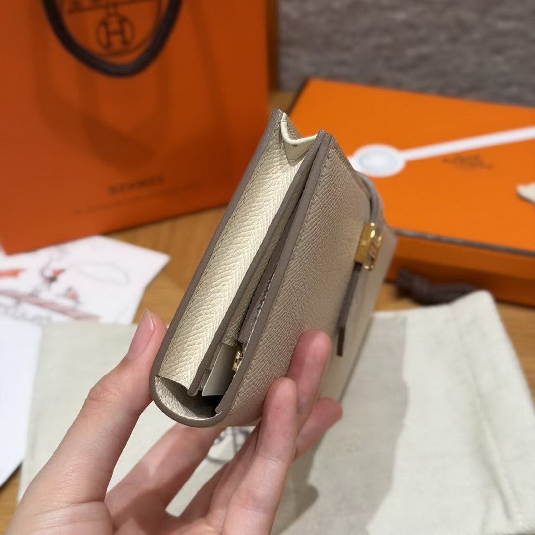 Hermes Bearn Wallet With Gusset Handmade In Epsom Calfskin Leather and Matte Alligator Crocodile Gold Hardware 10 Craie - Image 14