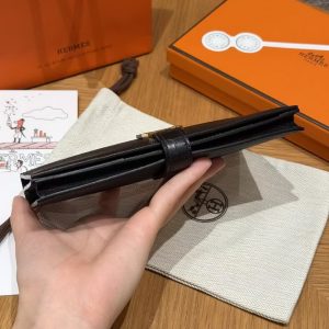 Hermes Bearn Wallet With Gusset Handmade In Epsom Calfskin Leather Matte Alligator Crocodile Gold Hardware 89 Noir - Image 13