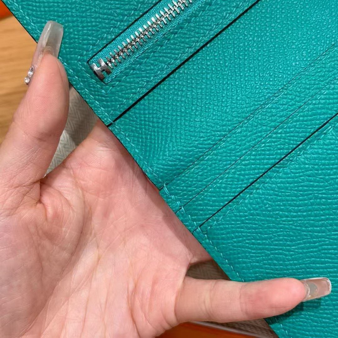 Hermes Bearn Wallet With Gusset Handmade In Epsom Calfskin Leather Matte Alligator Silver Hardware O6 Vert Jade - Image 14