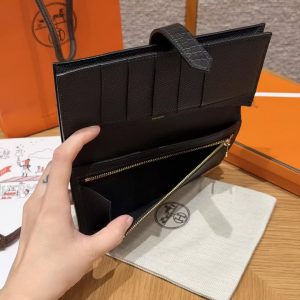 Hermes Bearn Wallet With Gusset Handmade In Epsom Calfskin Leather Matte Alligator Crocodile Gold Hardware 89 Noir - Image 10