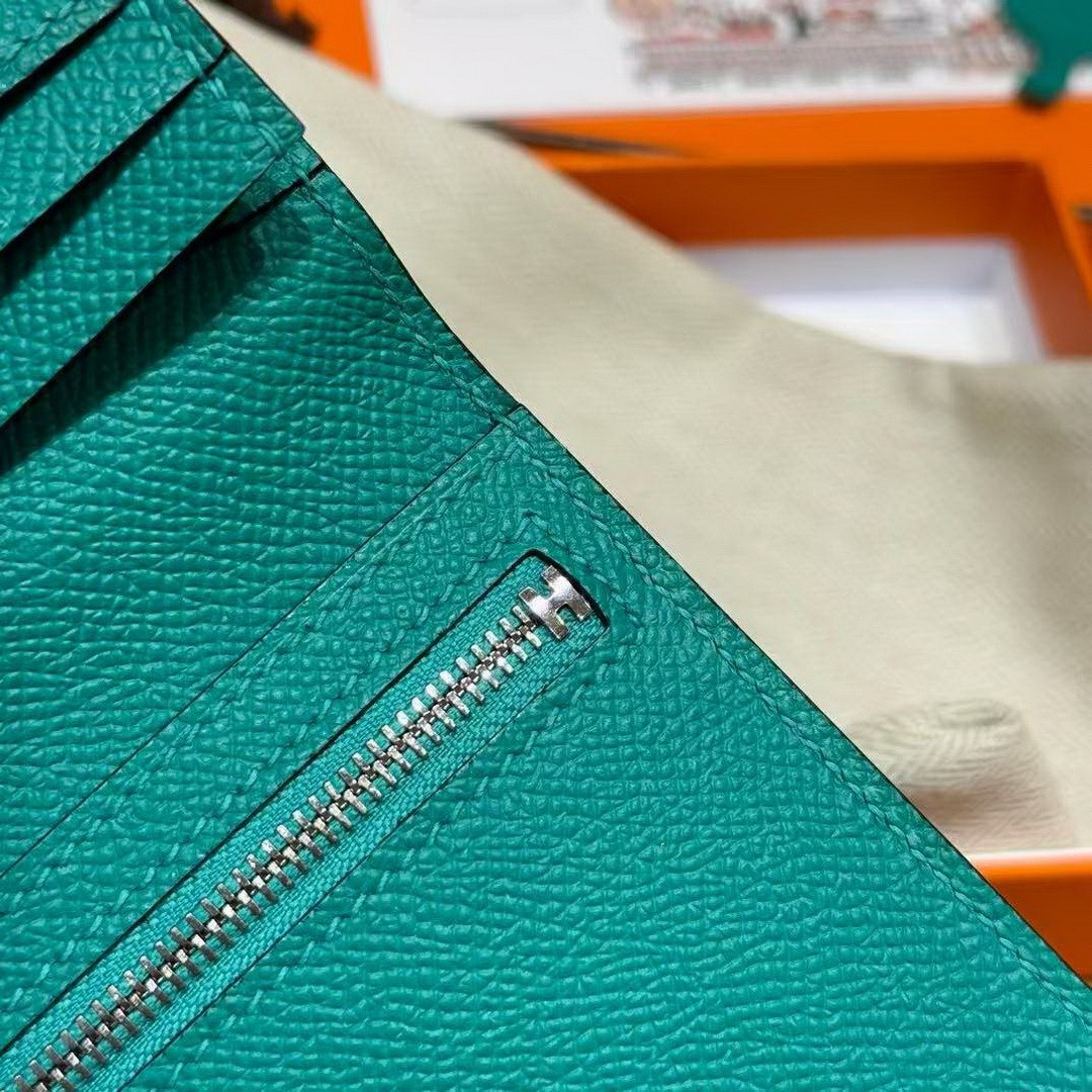 Hermes Bearn Wallet With Gusset Handmade In Epsom Calfskin Leather Matte Alligator Silver Hardware O6 Vert Jade - Image 12