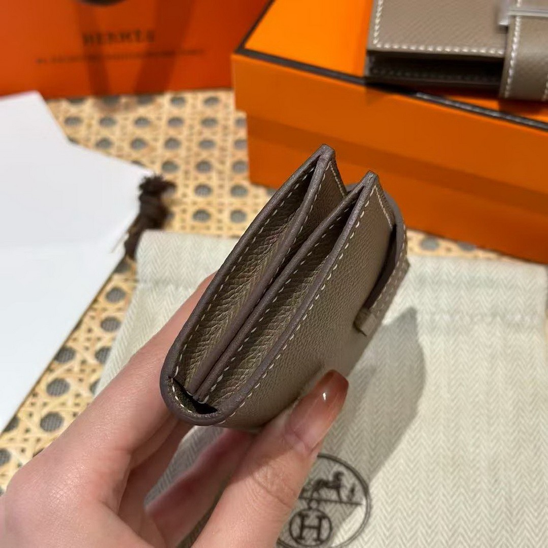 Hermes Bearn Mini Wallet Card Holder Handmade In Epsom Calfskin Leather Gold Hardware ck18 Etoupe - Image 12