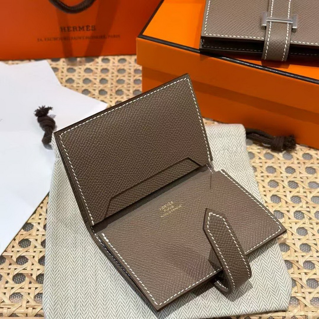 Hermes Bearn Mini Wallet Card Holder Handmade In Epsom Calfskin Leather Gold Hardware ck18 Etoupe - Image 10