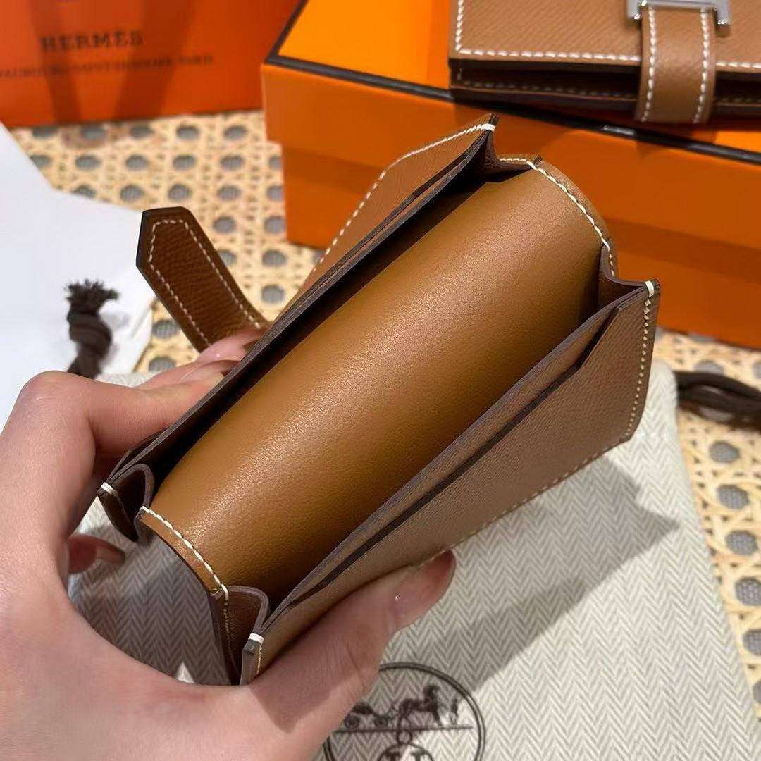 Hermes Bearn Mini Wallet Card Holder Handmade In Epsom Calfskin Leather Gold Hardware ck37 Gold - Image 3