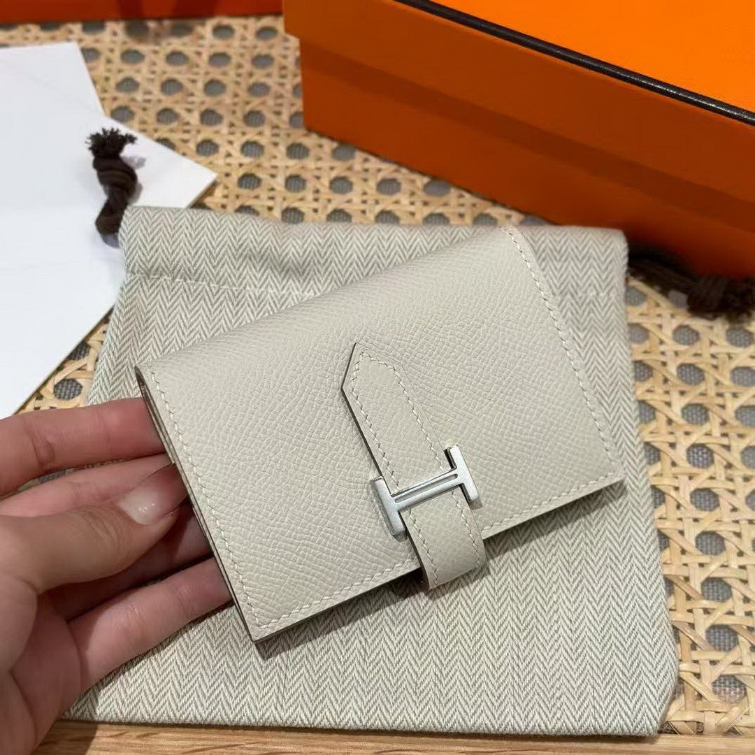 Hermes Bearn Mini Wallet Card Holder Handmade In Epsom Calfskin Leather Silver Hardware ck10 Craie