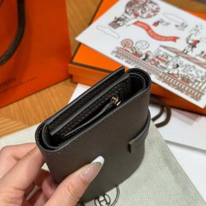 Hermes Bearn Wallet Handmade In Epsom Calfskin Leather Gold Hardware 8F Girs Etain - Image 7