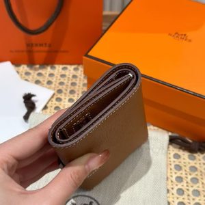 Hermes Bearn Wallet Handmade In Epsom Calfskin Leather Gold Hardware ck37 Gold - Image 16