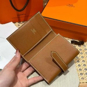 Hermes Bearn Wallet Handmade In Epsom Calfskin Leather Gold Hardware ck37 Gold - Image 11