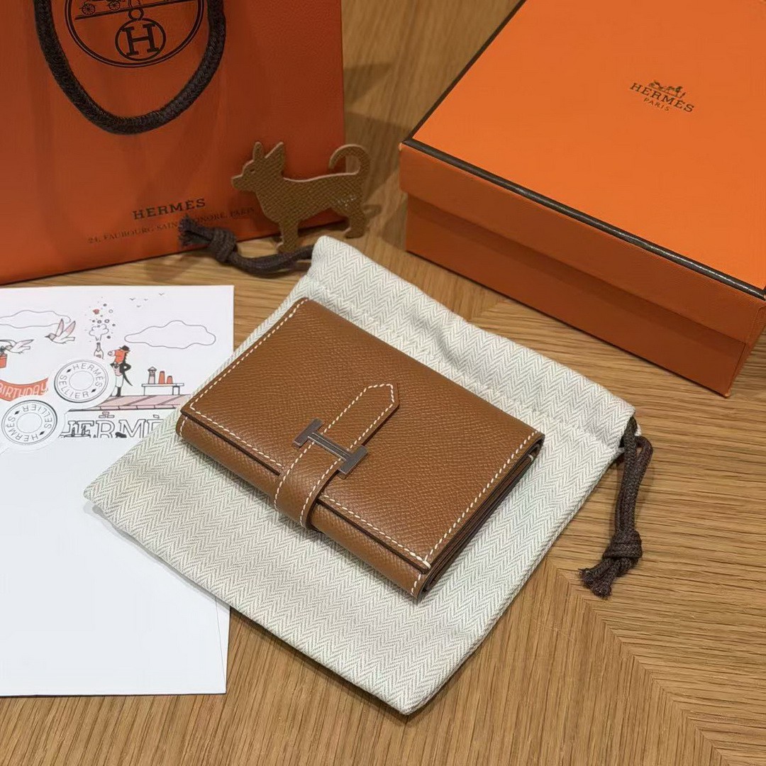Hermes Bearn Wallet Handmade In Epsom Calfskin Leather Silver Hardware 37 Gold - Image 9
