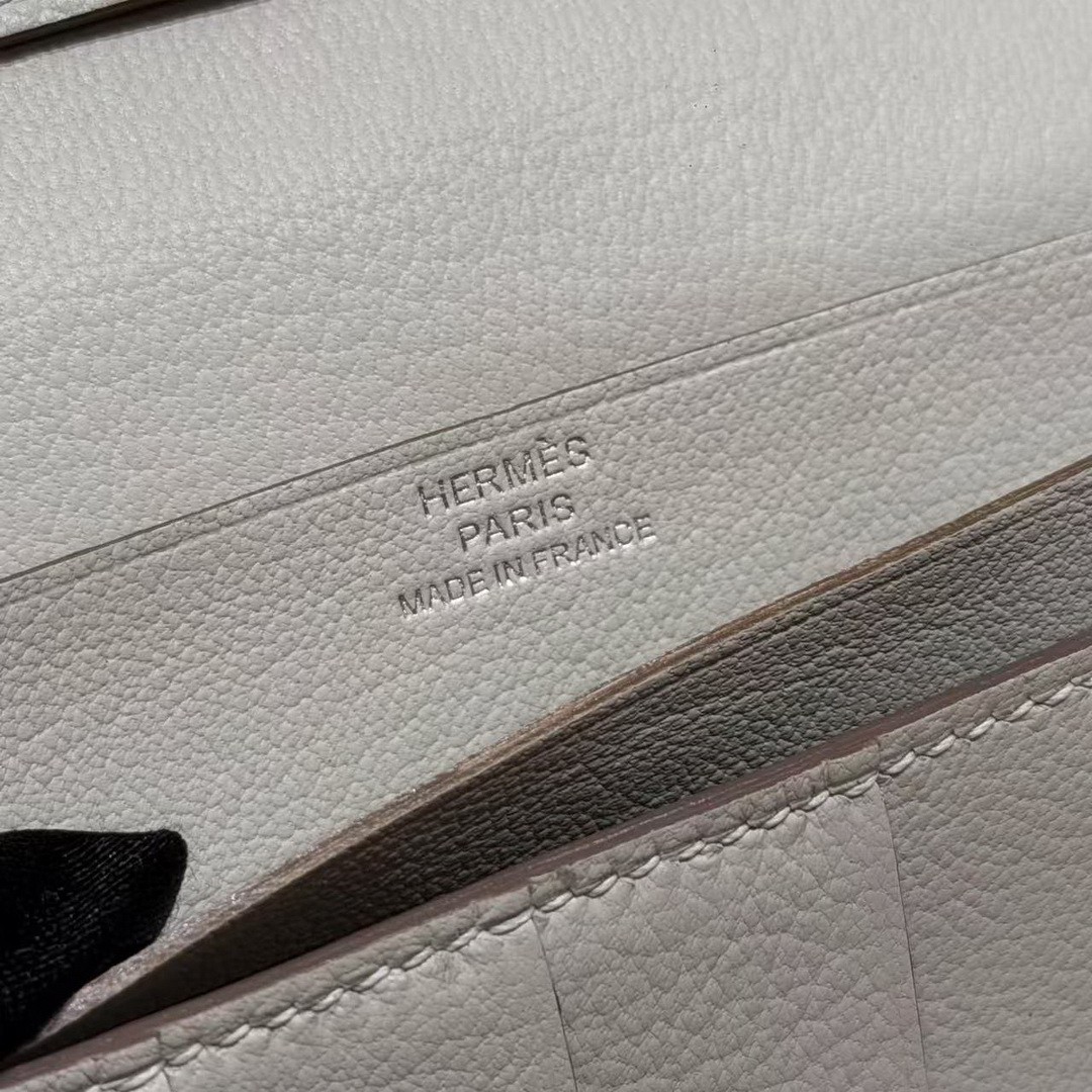 Hermes Bearn Wallet With Gusset Handmade In Alligator Leather Silver Hardware 8L Beton - Image 14