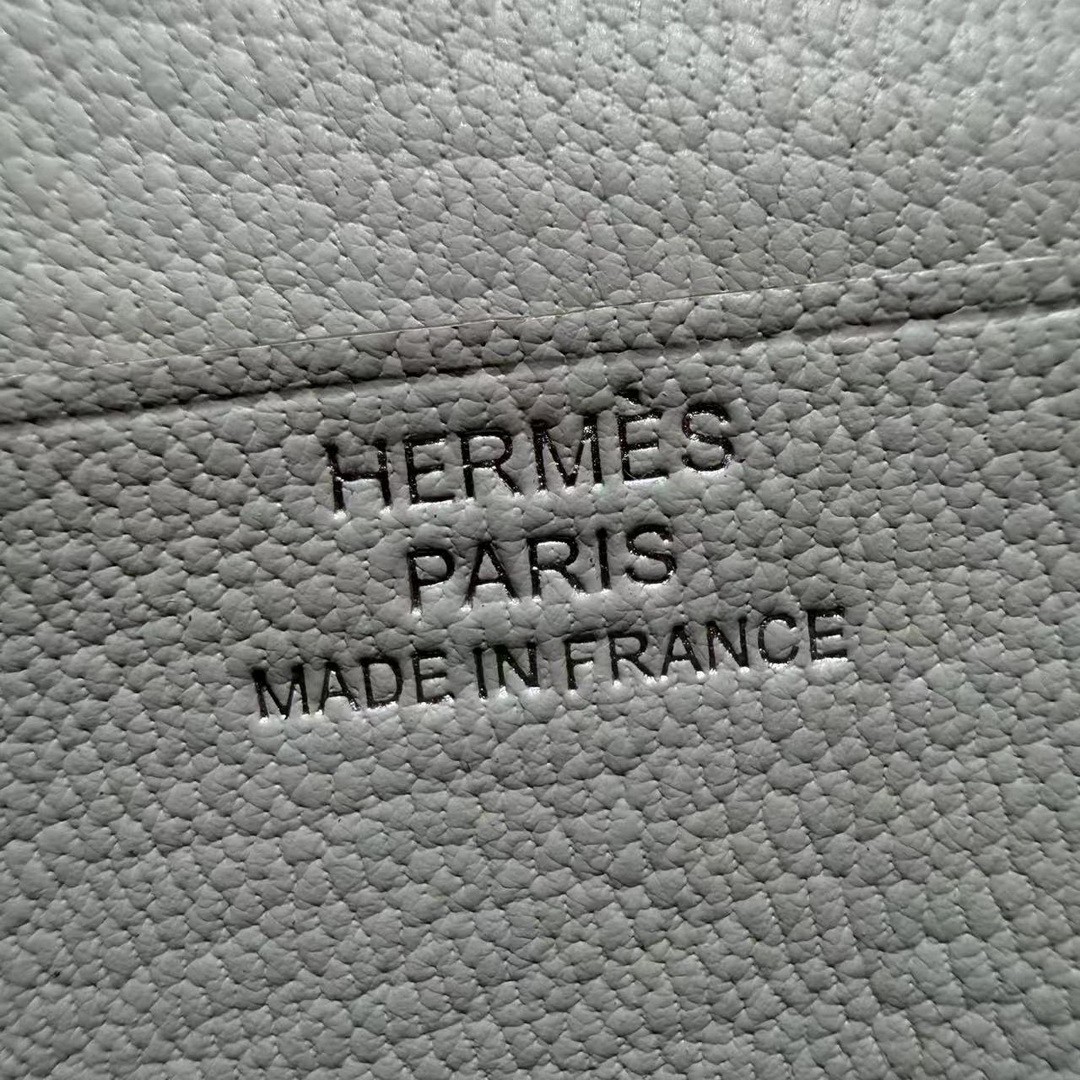 Hermes Bearn Wallet With Gusset Handmade In Alligator Leather Silver Hardware 8L Beton - Image 13