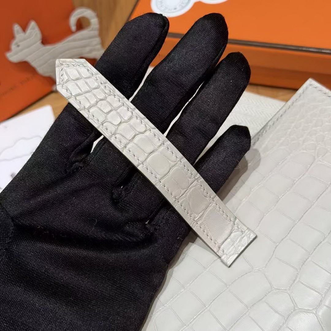 Hermes Bearn Wallet With Gusset Handmade In Alligator Leather Silver Hardware 8L Beton - Image 9