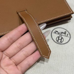 Hermes Bearn Wallet With Gusset Handmade In Epsom Calfskin Leather Gold Hardware 37 Gold - Image 10